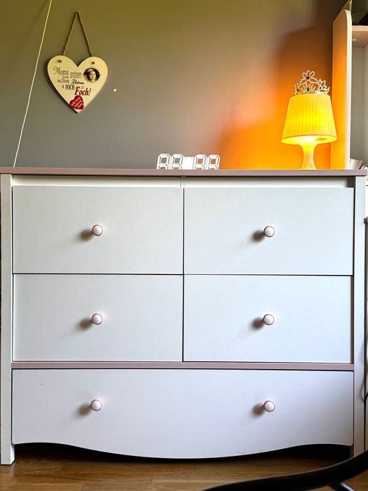 Zestaw mebli dla dziewczynki Mia AGATA MEBLE + Łóżko IKEA w cenie