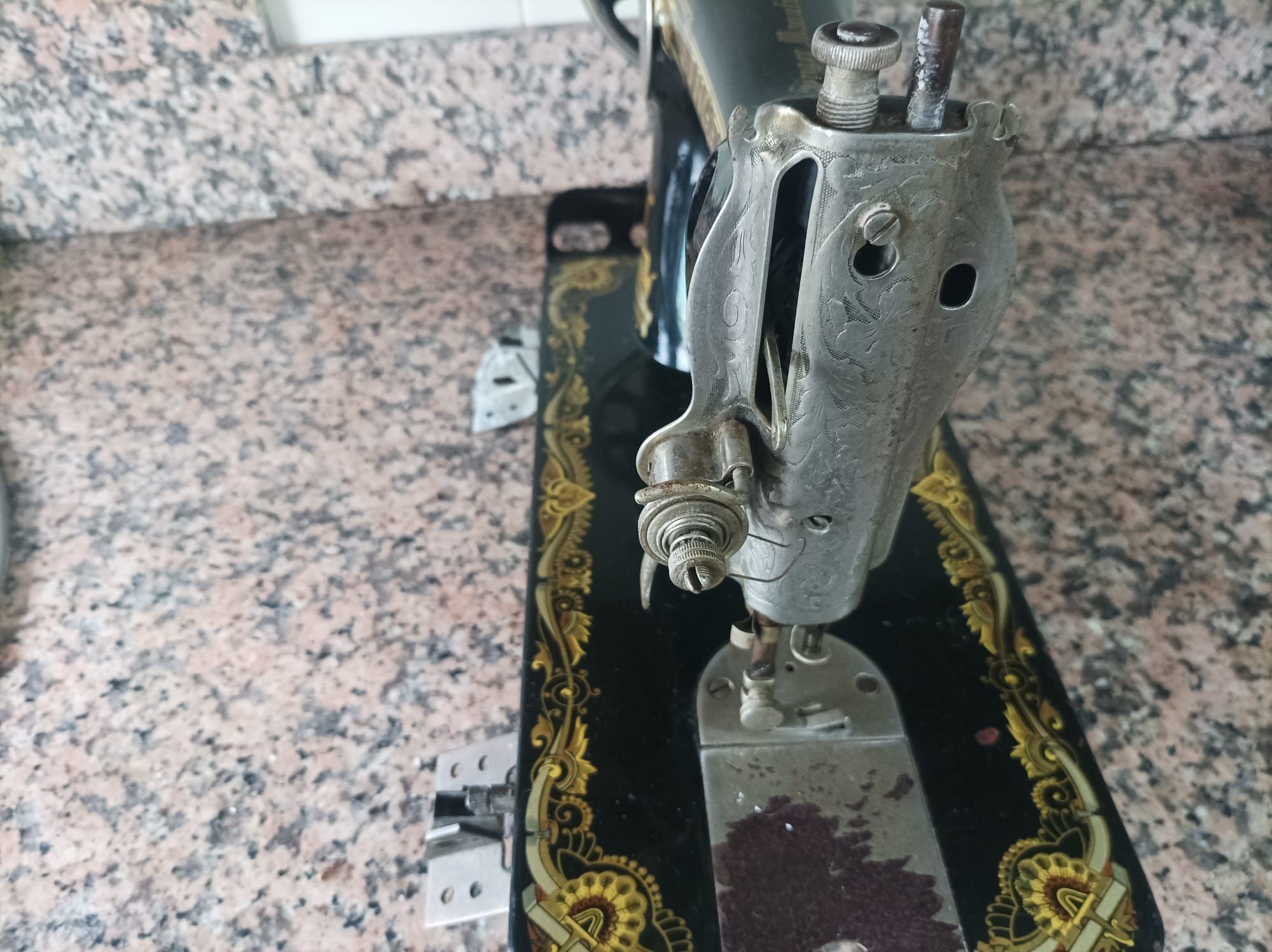 Máquina de costura antiga Singer