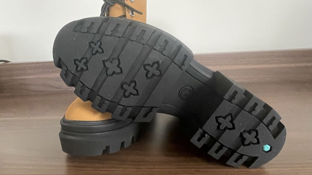 TIMBERLAND EVERLEIGH botki damskie nowe r. 36