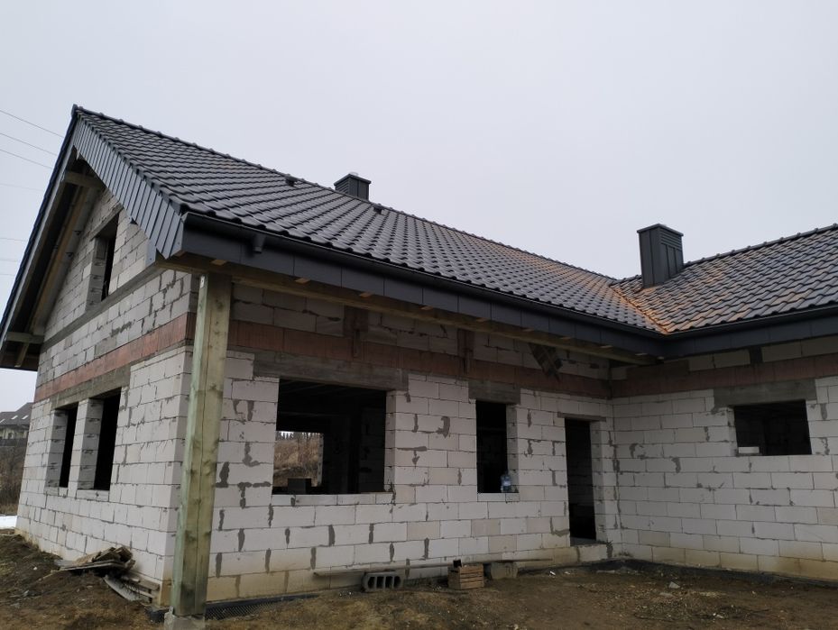 Dachy, usługi dekarskie