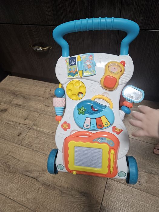 Ходунки розвиваючі