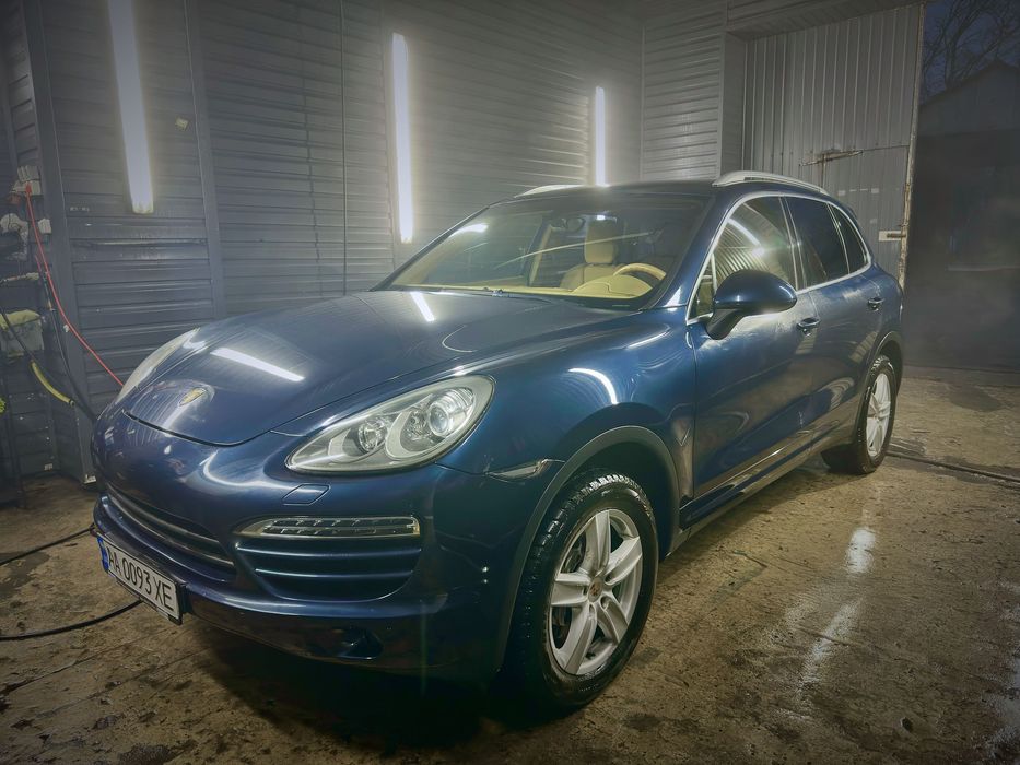 Porsche Cayenne 2012