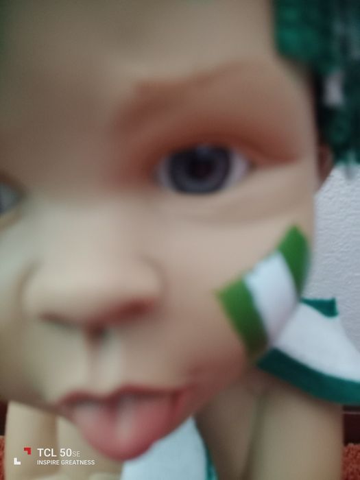 Boneco em borracha com 37 centímetros de altura.