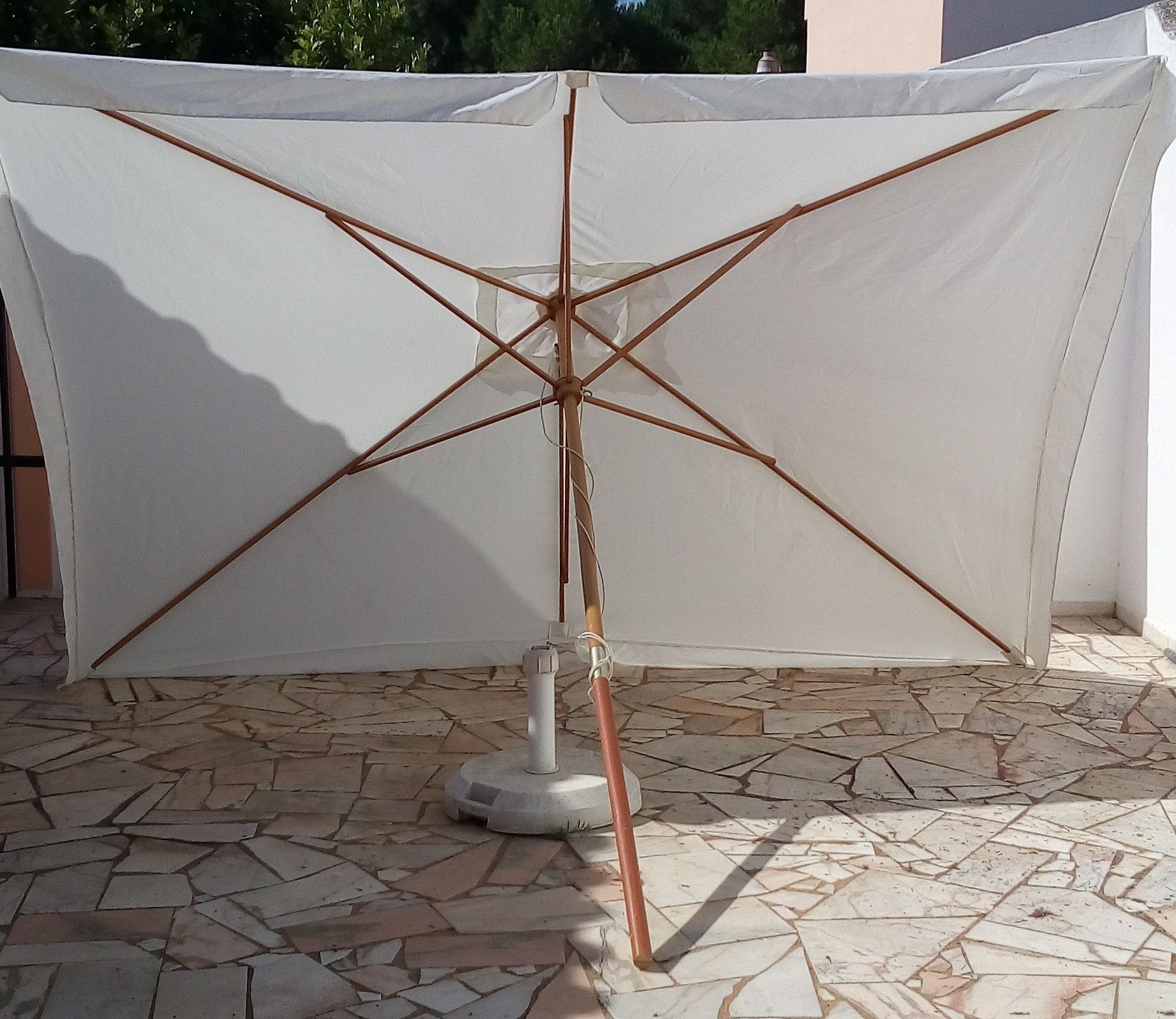 Guarda-Sol Resistente 2*3 metros