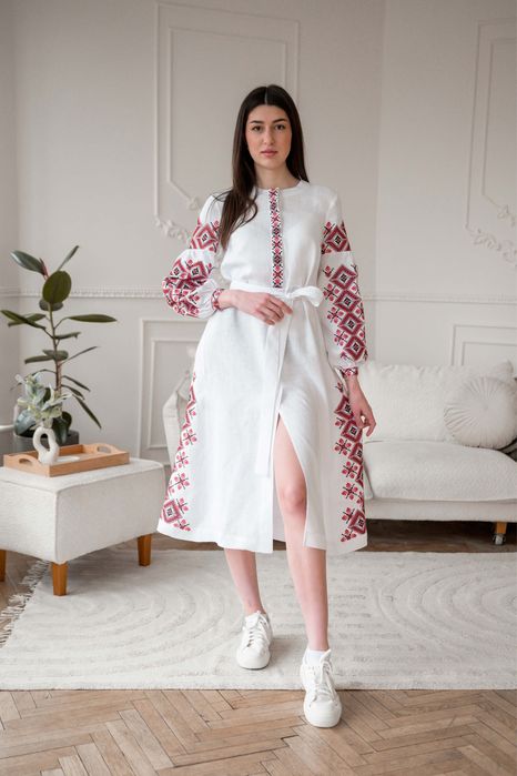 Жіноча сукня міді вишиванка «Мозаїка», білий льон 100%