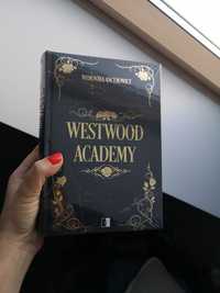 Westwood academy Weronika Ancerowicz barwione brzegi