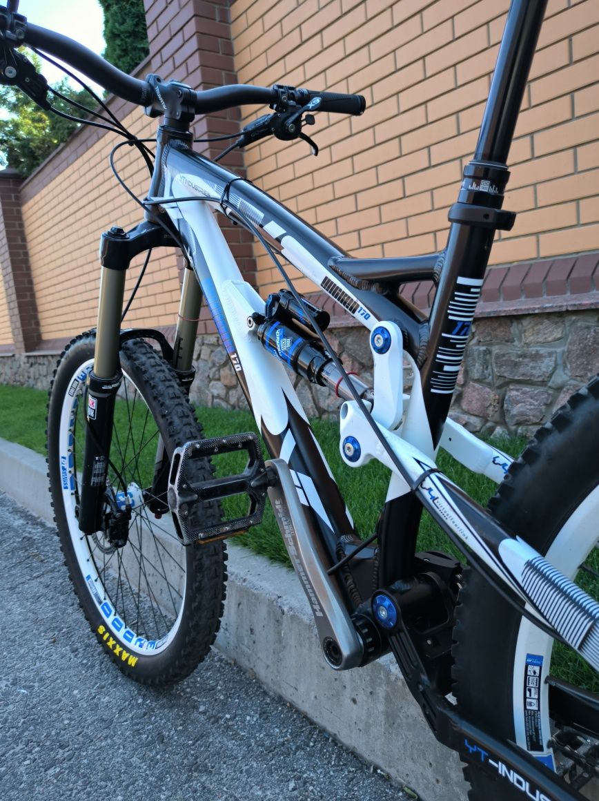 YT industries wicked 170 (M) 2013