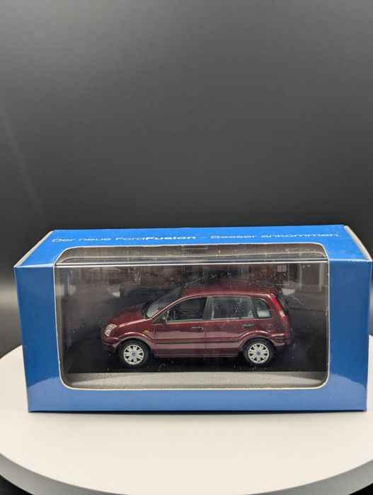 Ford Fusion Minichamps 1:43