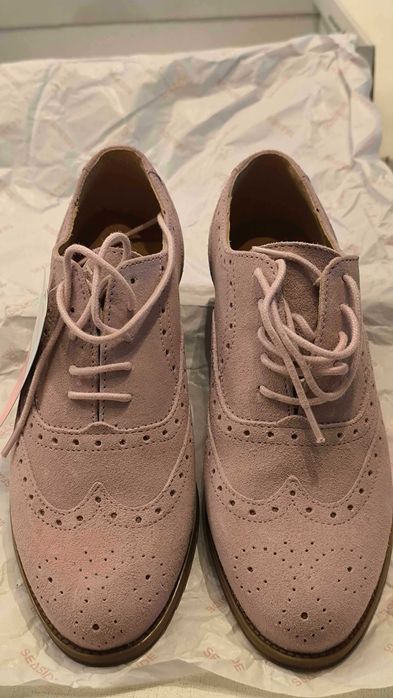 Sapatos senhora NOVOS