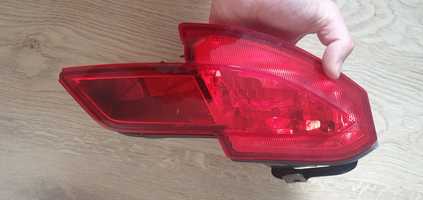 Lampa przeciwmgielna honda HRV II prawy tył