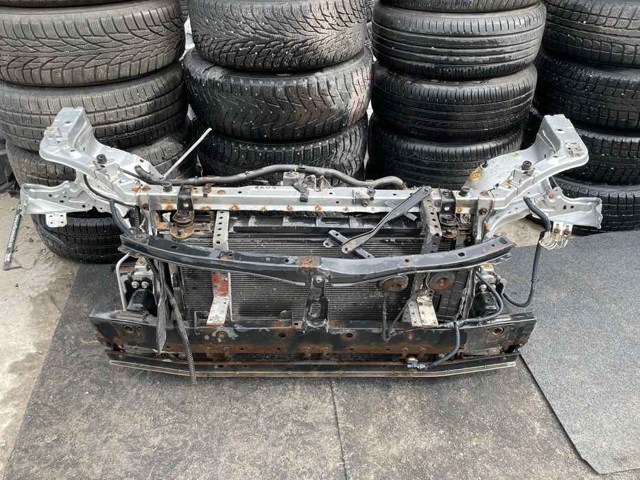 Телевізор установча панель Toyota Rav 4 ca30 2.2 дизел