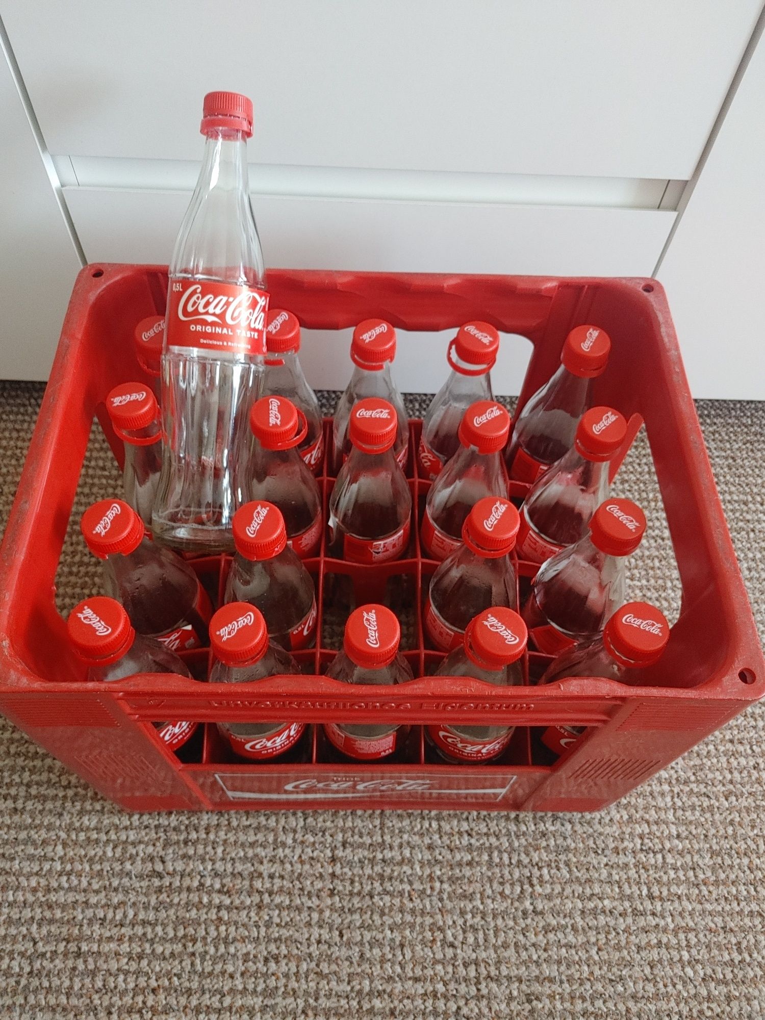 Coca Cola Skrzynka + 20 butelek w db stanie SPRAWDŹ