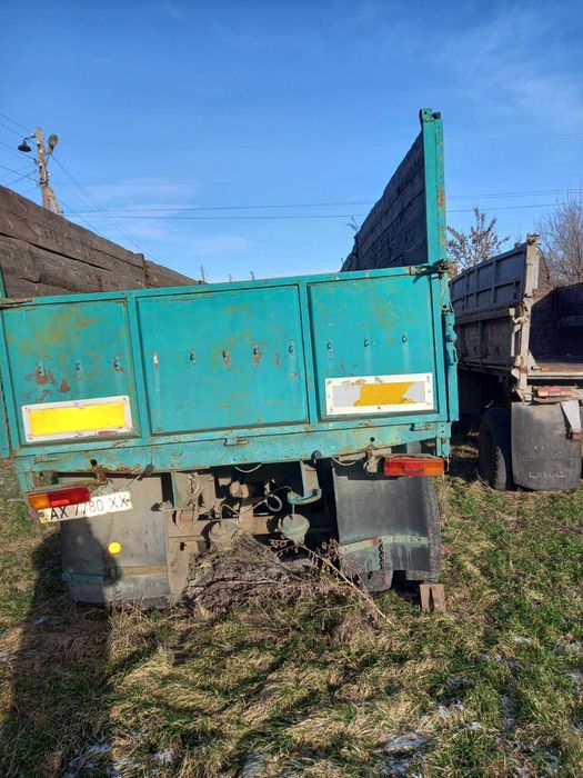 Напівпричіп  бортовий