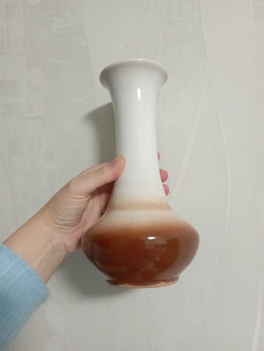 Ваза керамiка глина