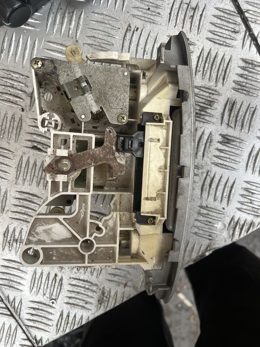 Блок управления печкой тойота селика toyota celica 02год