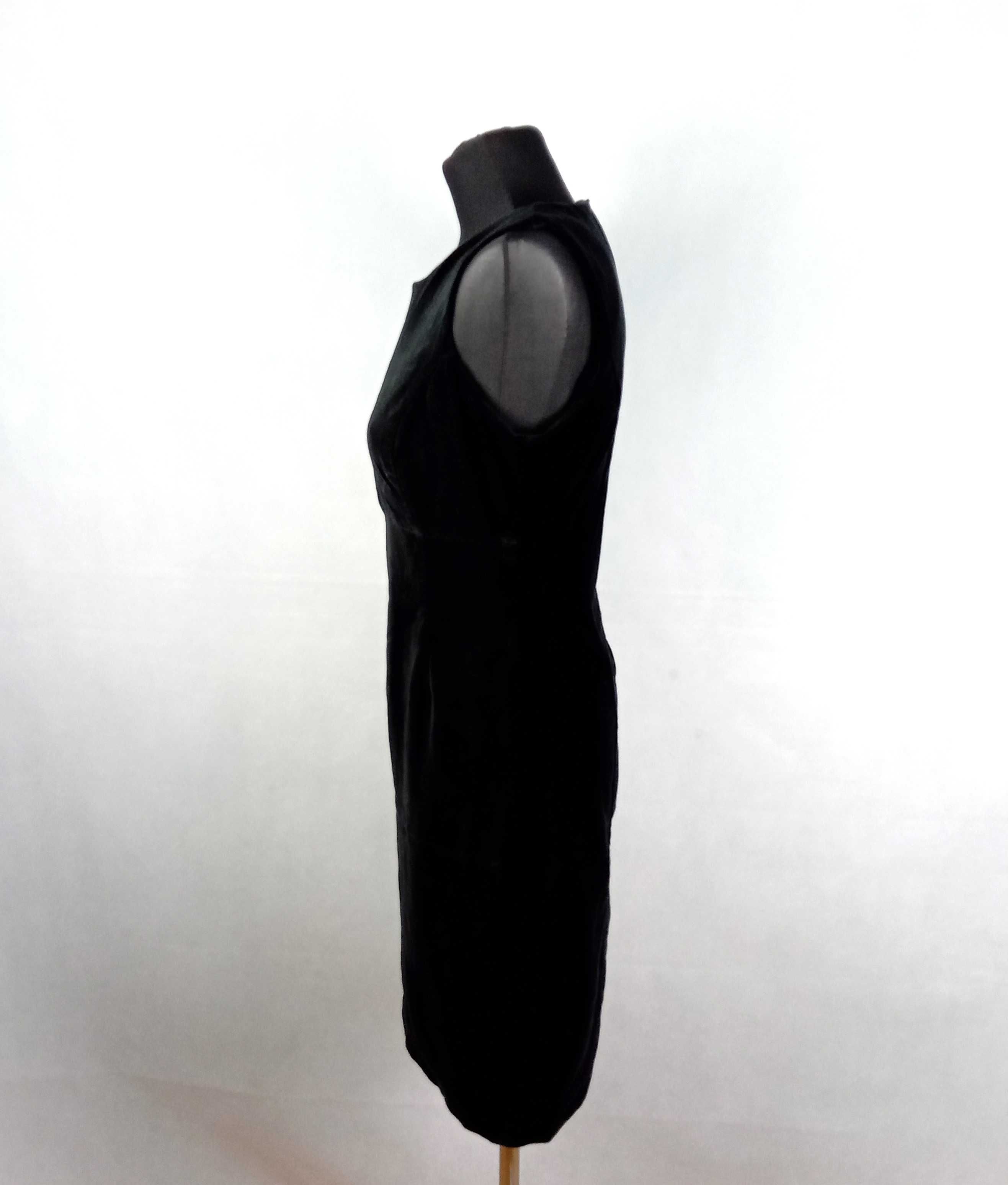 Czarna zamszowa krótka sukienka bez rękawów Orsay rozmiar S/M