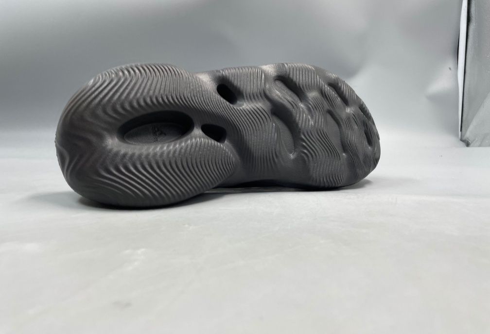 Yezzy Foam Runner