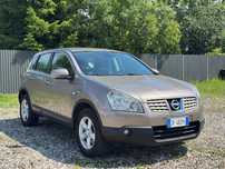 Nissan Qashqai Niezawodna 1.6 Benzyna bez RDZY Alu Piękny perłowy kolor