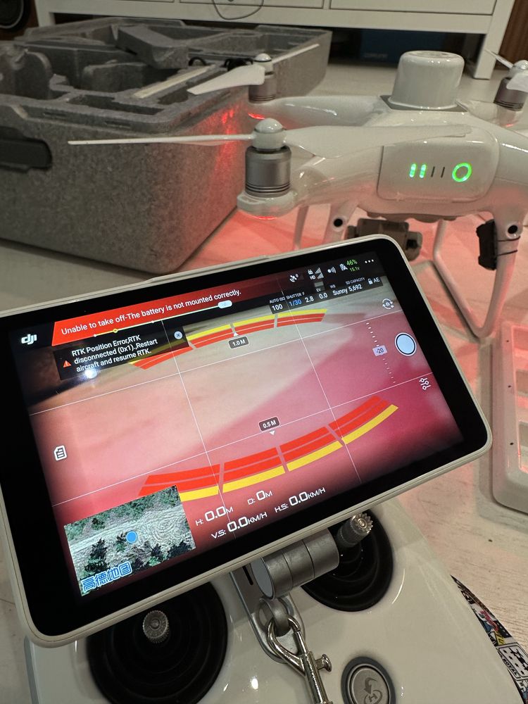 Dron do mapowania terenu DJI Phantom 4 RTK