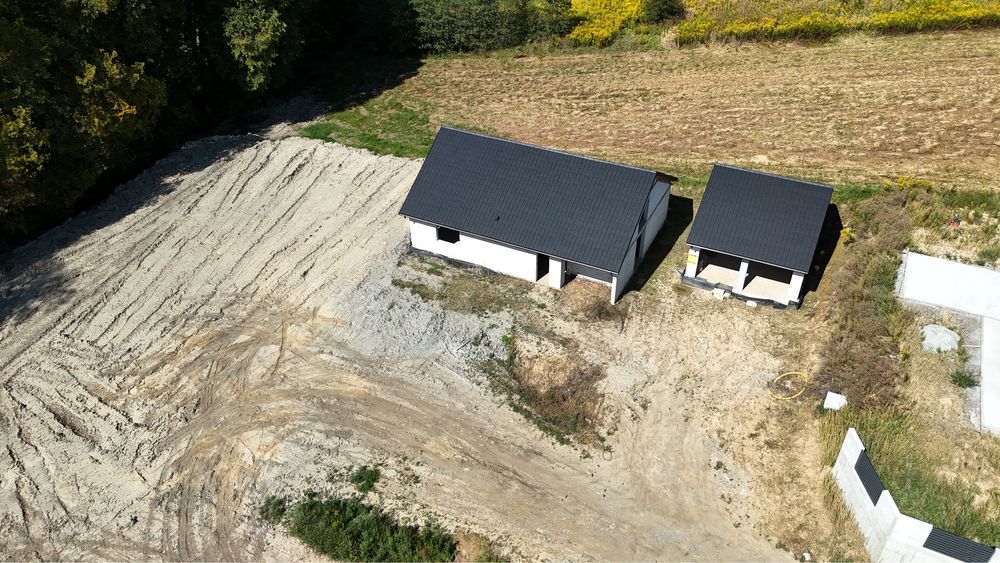 Dom 168 m + garaz 49 m