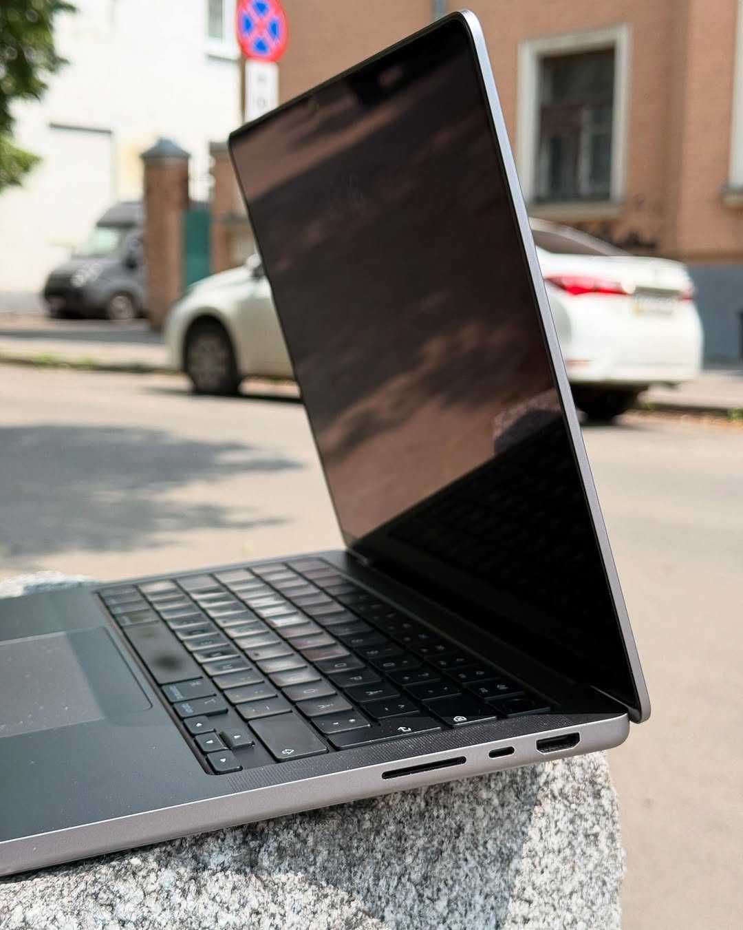 MacBook Pro 14 M1 Max 32/1TB Space Gray