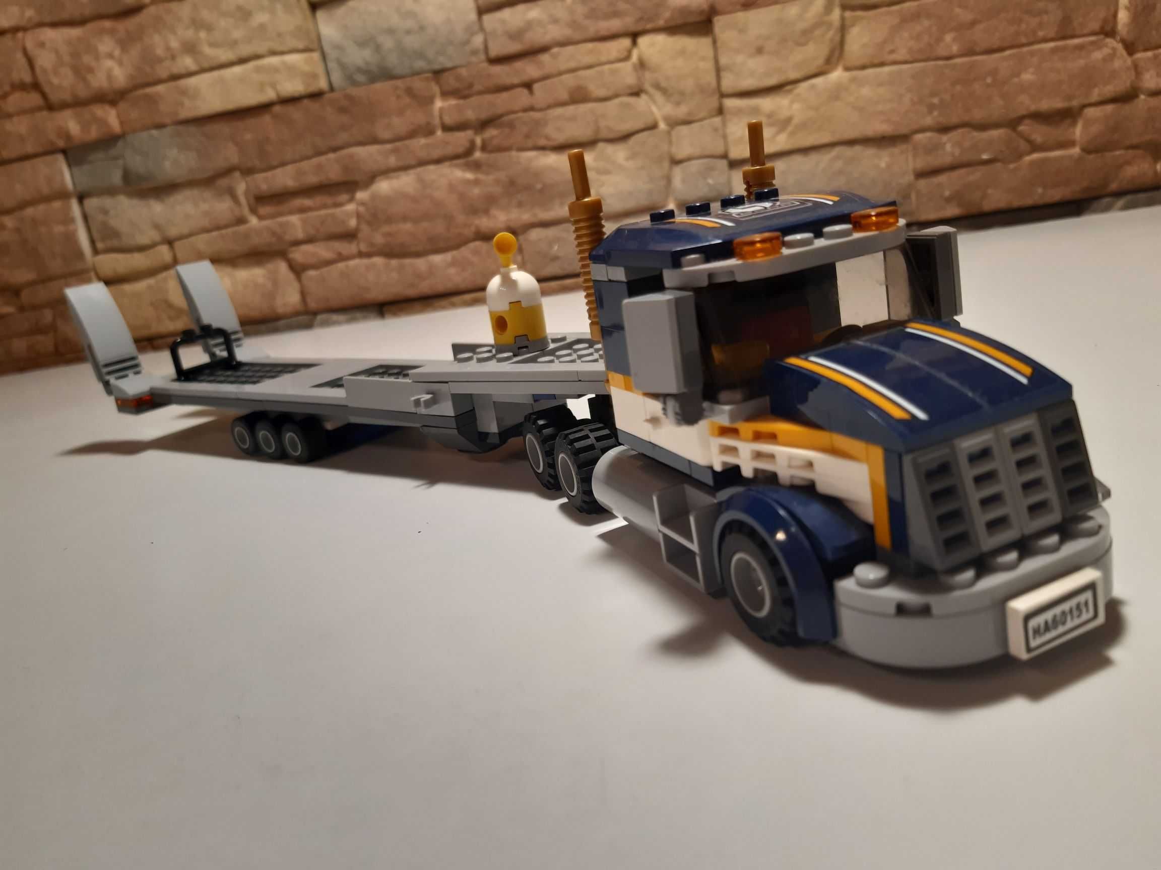 LEGO CITY 60151 Transporter dragsterów