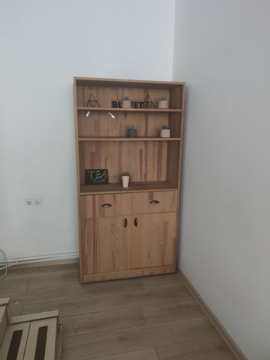 Продам шкаф-купе, буфет(дерево). Только самовывоз