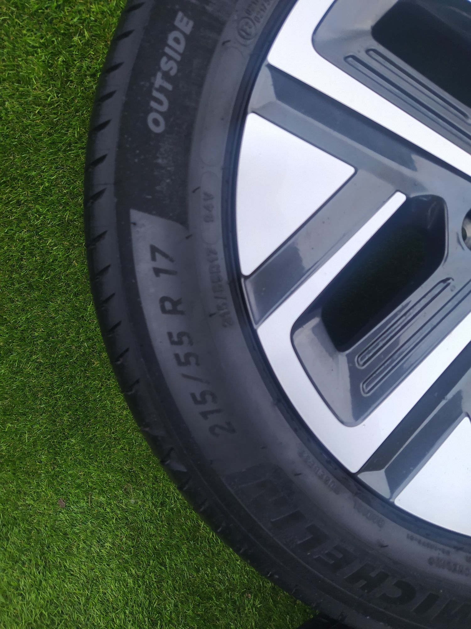 Felgi koła Hyundai KONA 215/55 R17 Lato J Nowe