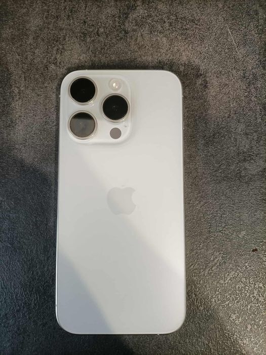 Iphone 15 pro 128 GB