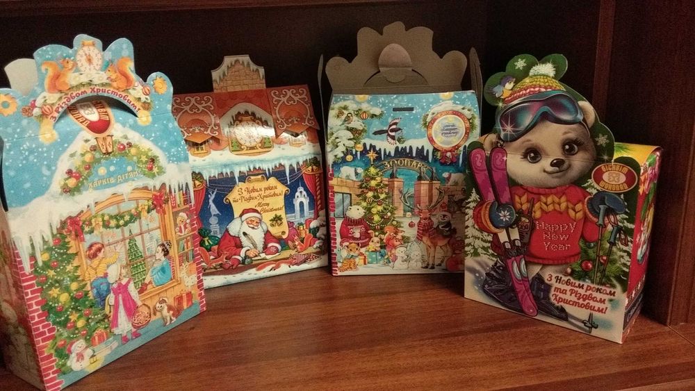 коробки для упаковки подарков конфет сладостей