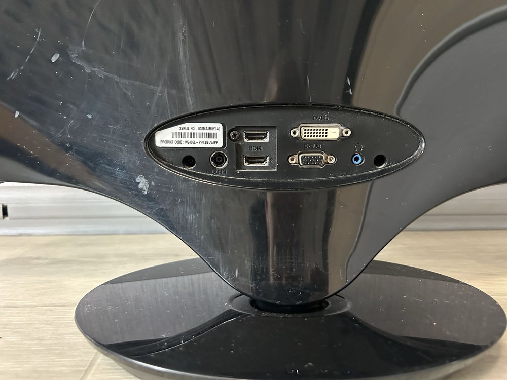 Монитор LG Flatron 24