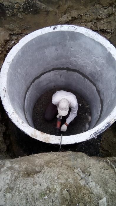 Септики, вигрібні ями, монтаж септиків з бетонних кілець, каналізація