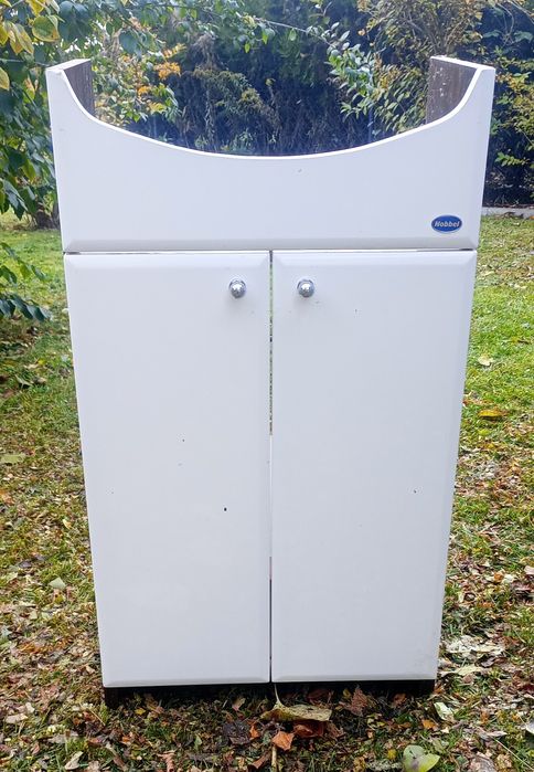Szafka pod umywalkę