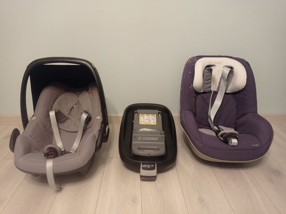 Foteliki Maxi cosi Pebble i Pearl z bazą isofix