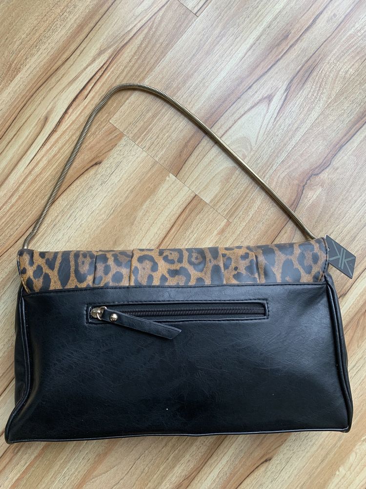 Kardashian Kollection nowa torebka kopertowa
