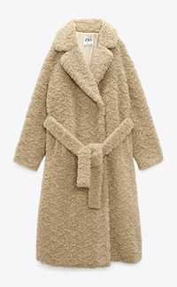 Стильне довге пальто, шуба тедді від Zara, оригінал
Розмір М
нове