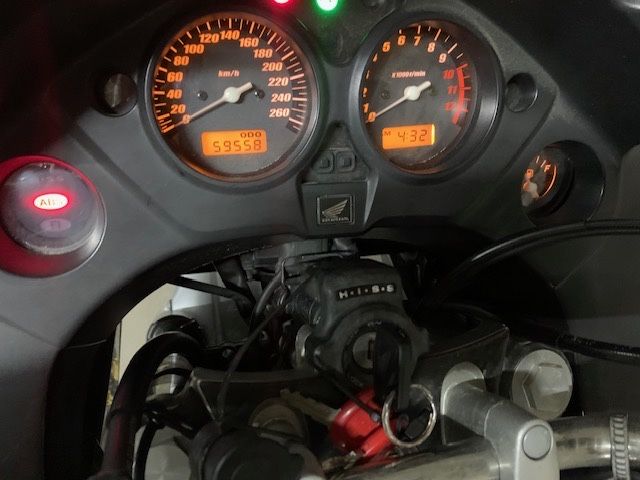 Honda CBF 1000 ST ABS!! 2006!! Doinwestowana!! Gotowa do seoznu!!