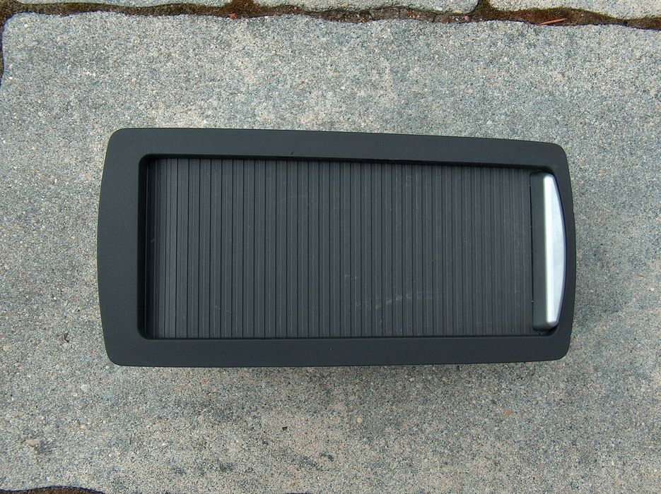 Cupholder / uchwyt na napoje z roletą Volvo S40 / V50 / C30, 2004-07