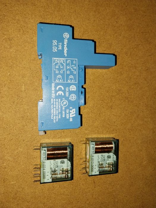 Bases e Reles Finder