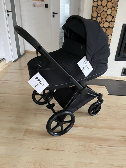 Cybex Priam 4 w1  Deep Black j.NOWY + fotelik cybex Cloud baza isofix