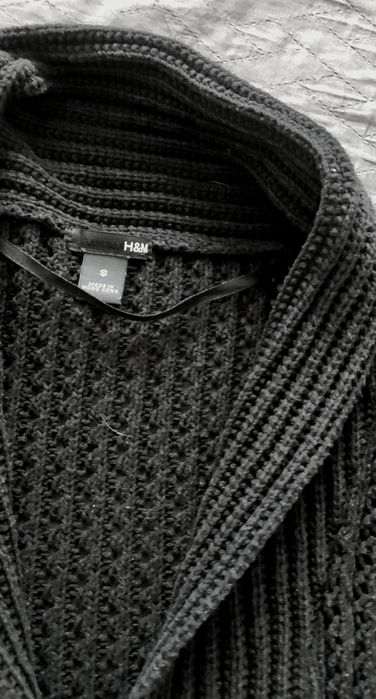 Narzutka sweterek bolerko H&M rozm S czarny
