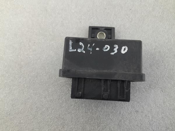 Botão / interruptor electromecânico / relé FIAT Linea (323_)