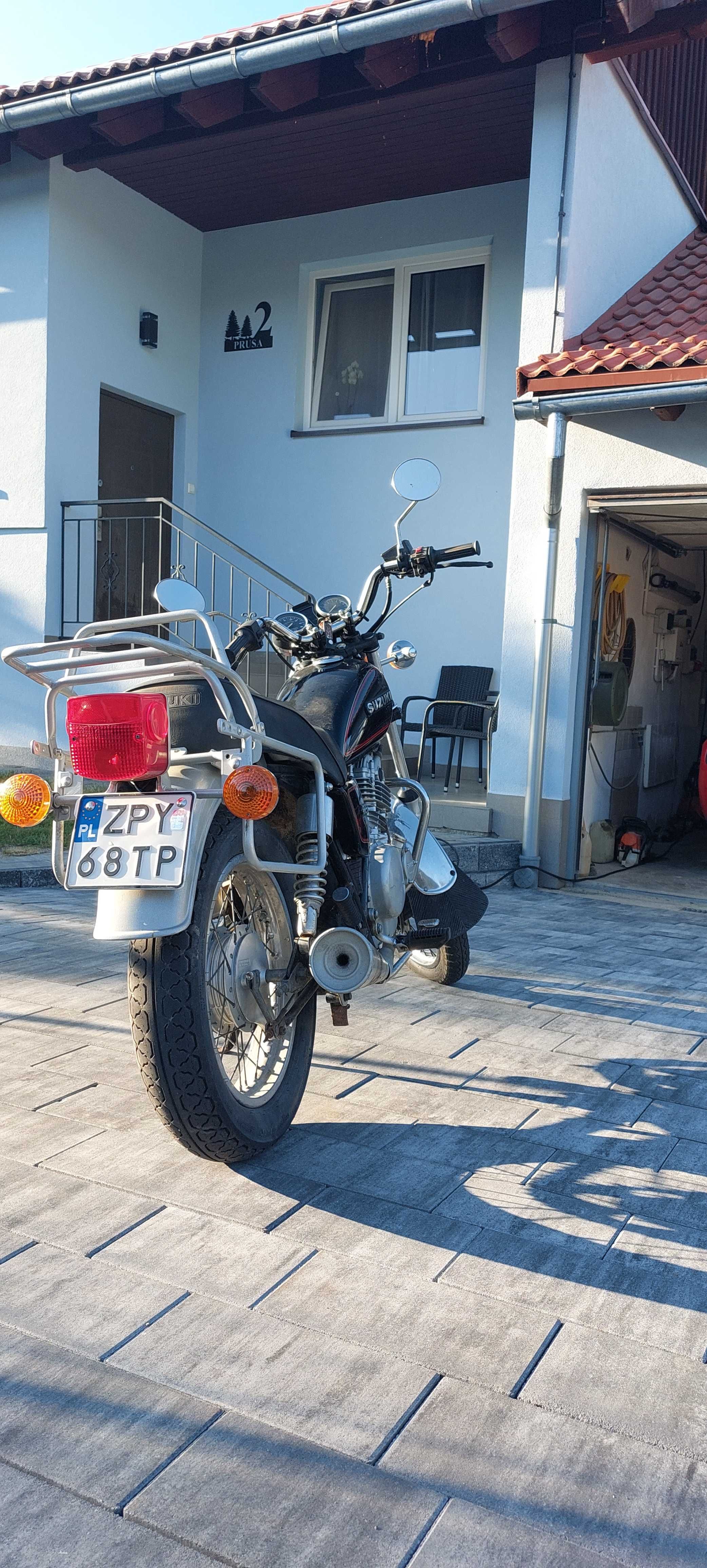 Motocykl Suzuki Gn 250