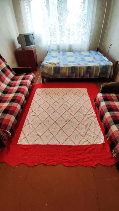 Вільно 6 місць Жд вокзал