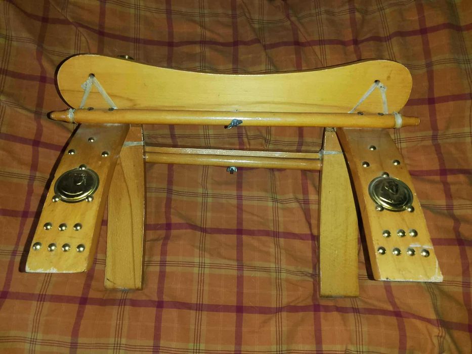 taboret Vintage Camel stołek siodłowy drewniany