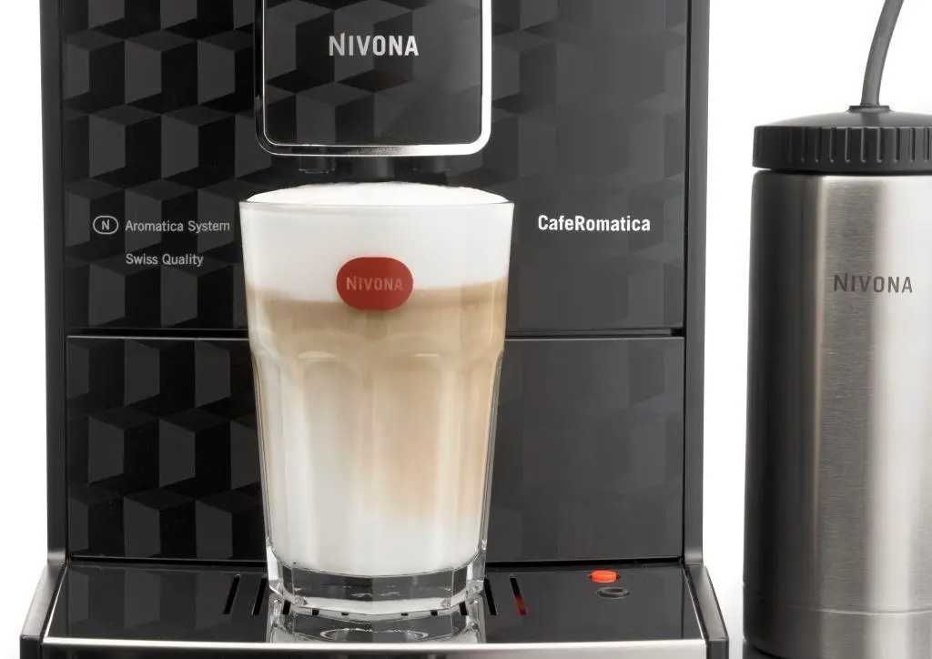 Кавомашина автоматична Nivona CafeRomatica NICR 788 кофемашина