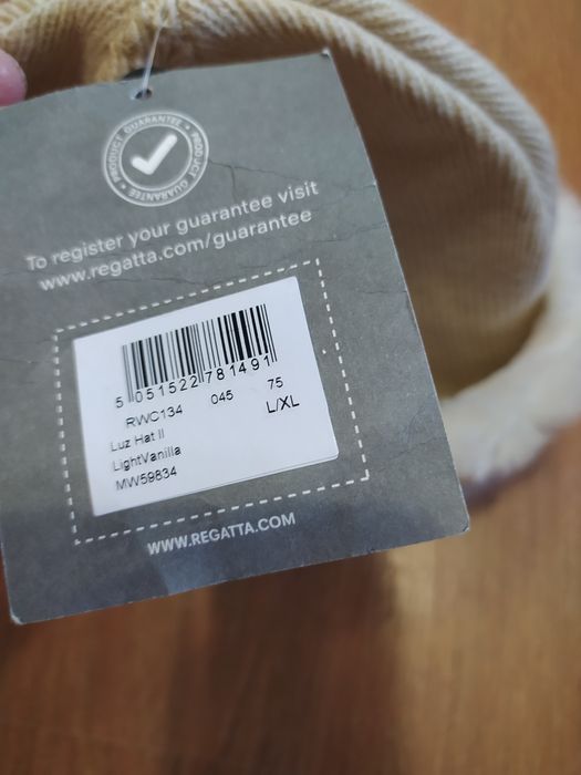 Нова шапка жіноча зимова Regatta розмір L-XL