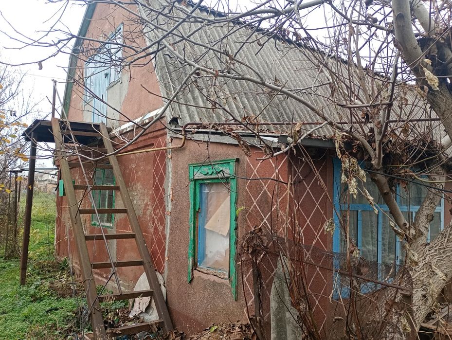 Будинок в селі Широке