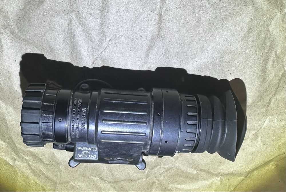 Pvs 14 3gen зелений фосфор. Harris m16g