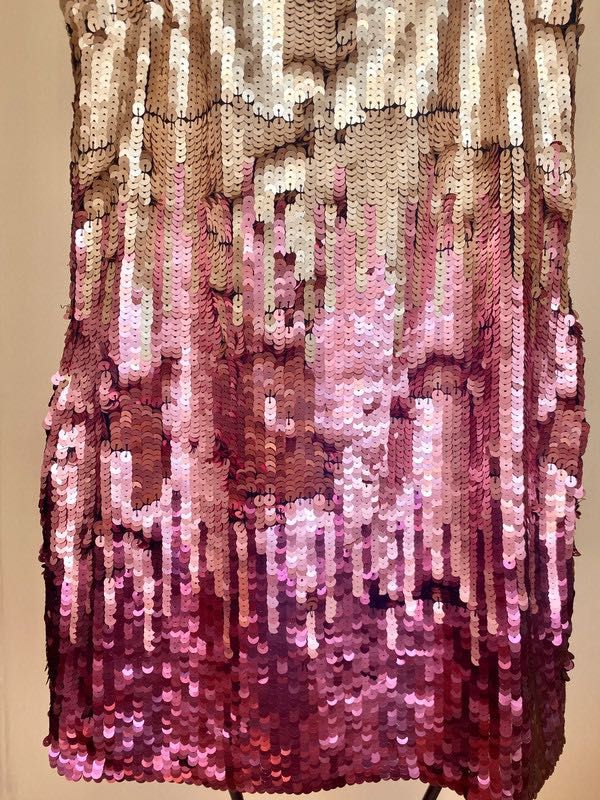 Na wesele/festiwal różowa cekinowa sukienka MINI ombre/glamour